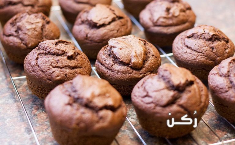 طريقة عمل كب كيك شوكولاتة والكريمة للحفلات وأعياد الميلاد