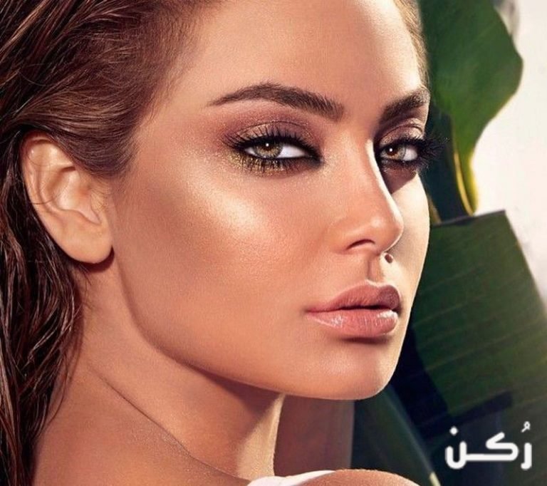 بشرة برونزية
