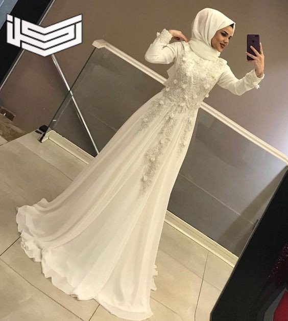 موديلات فساتين سواريه 