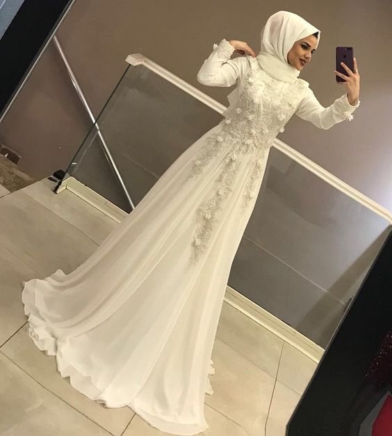 فساتين خطوبة بتصاميم تركية