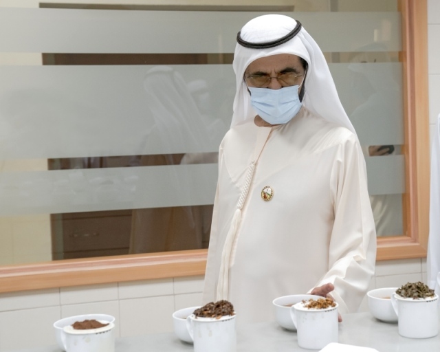 محمد بن راشد:  الإمارات أسست رصيداً من الثقة كمركز اقتصادي عالمي