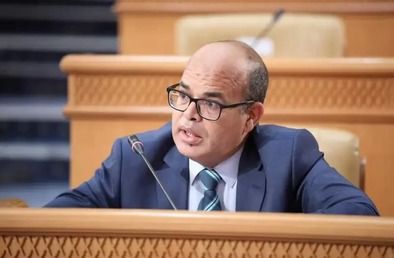 من هو يوسف بوزاخر