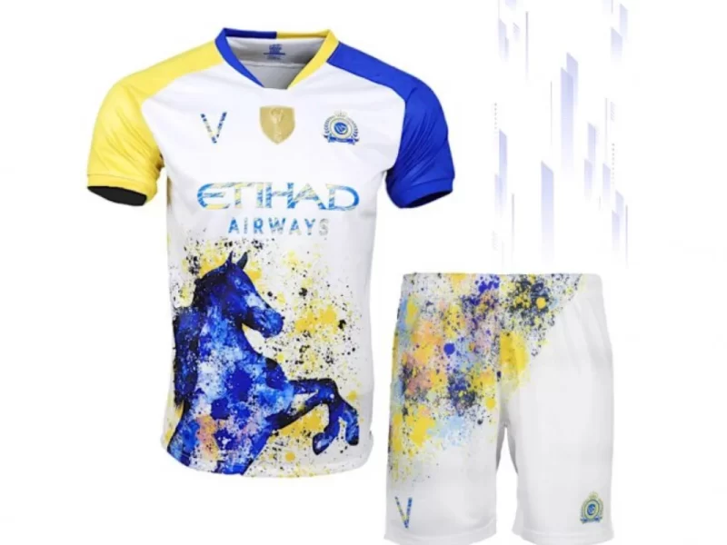 صور طقم نادي النصر السعودي 2022 الجديد